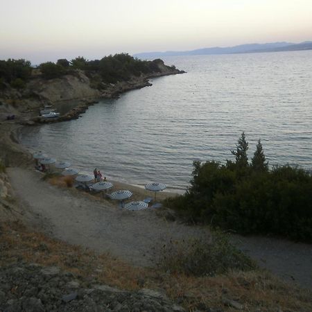 Pefkos Filoxenia Aparthotel Pefki Exterior foto
